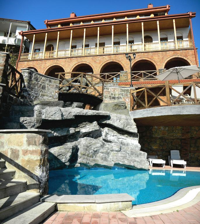 Hotel Brigitte Sighnaghi Eksteriør bilde