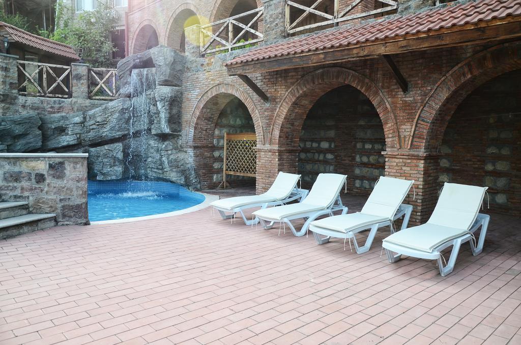 Hotel Brigitte Sighnaghi Eksteriør bilde