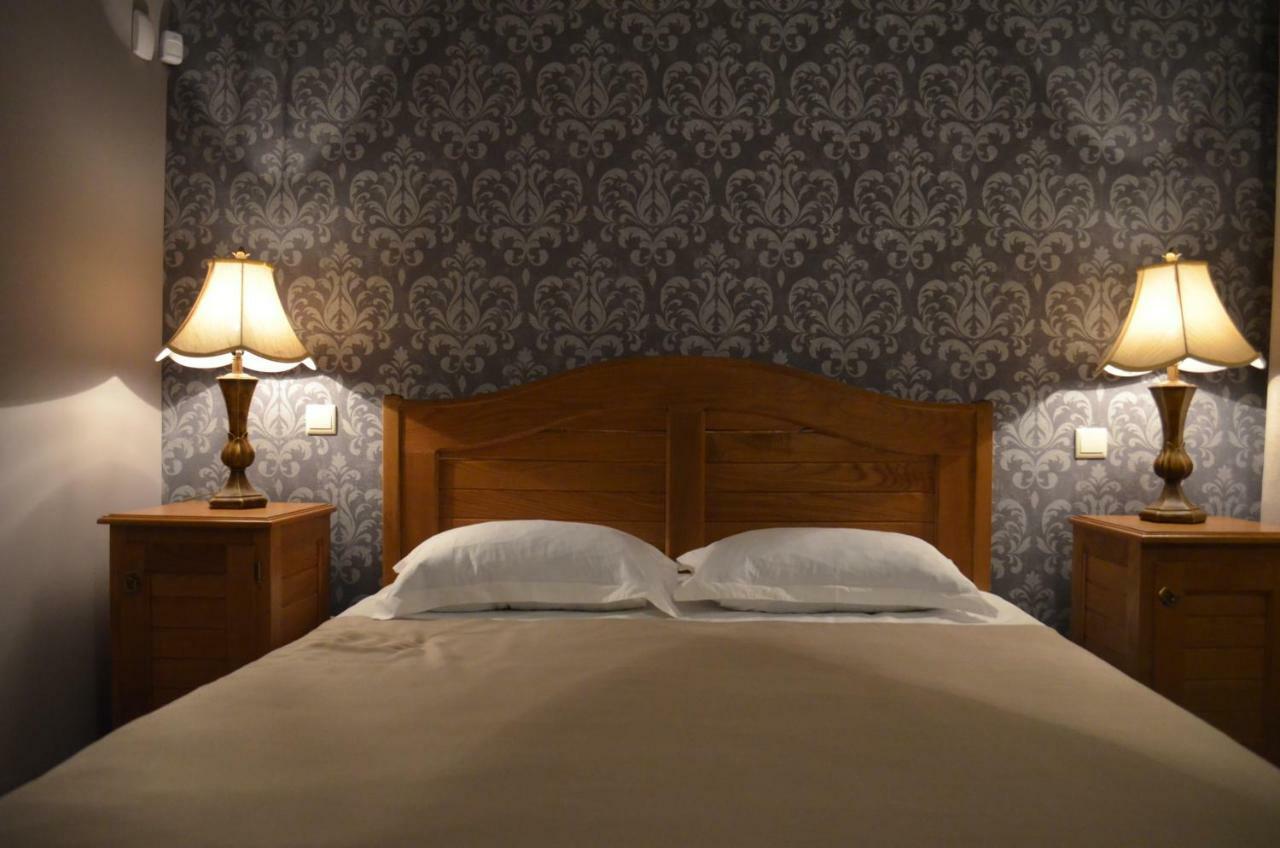 Hotel Brigitte Sighnaghi Eksteriør bilde